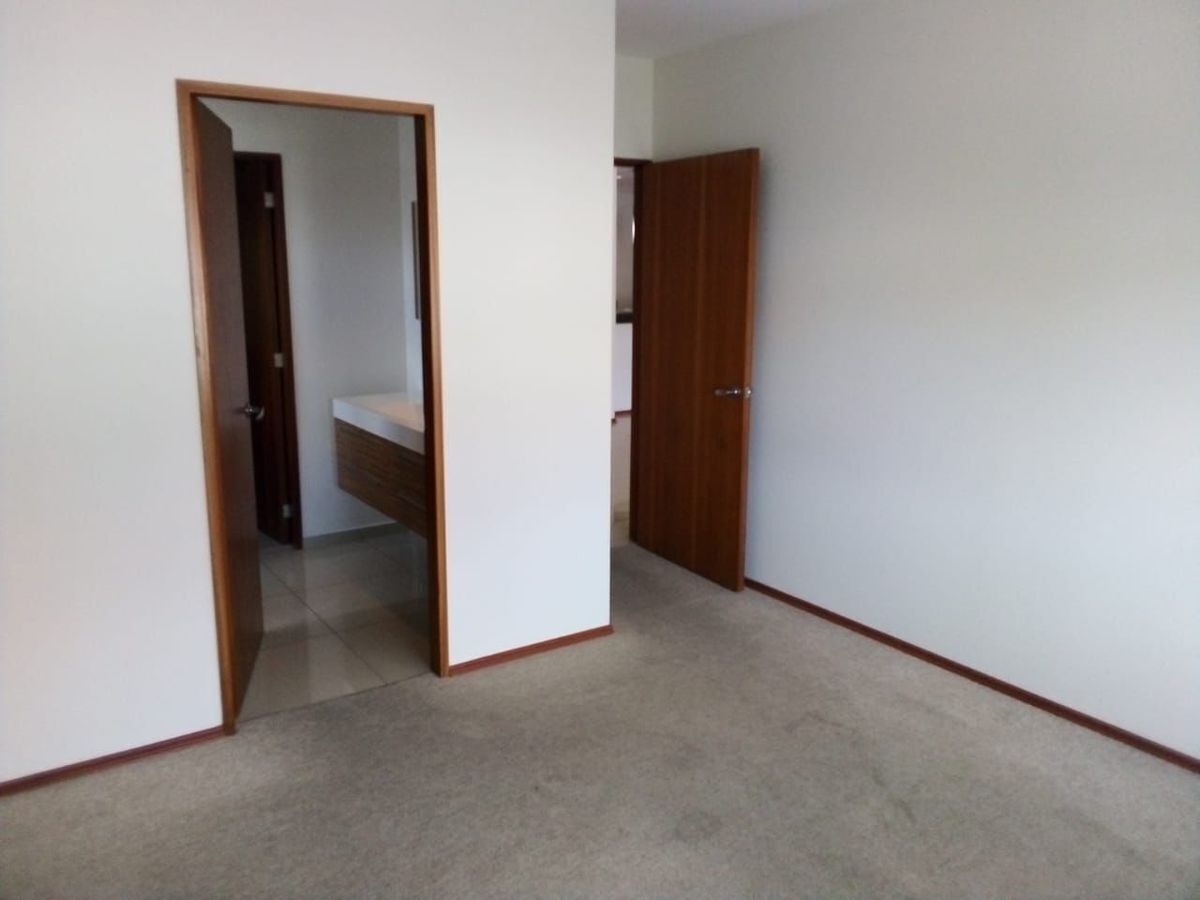 Venta de Departamento en Residencial Infiniti Santa Fe