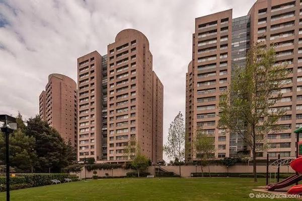 Venta de Pent-House en Residencial Dos Vistas en La Loma Santa Fe