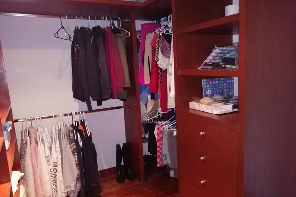 Venta de Pent-House en Residencial Dos Vistas en La Loma Santa Fe