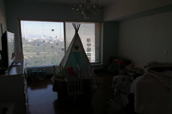 Venta de Pent-House en Residencial Dos Vistas en La Loma Santa Fe