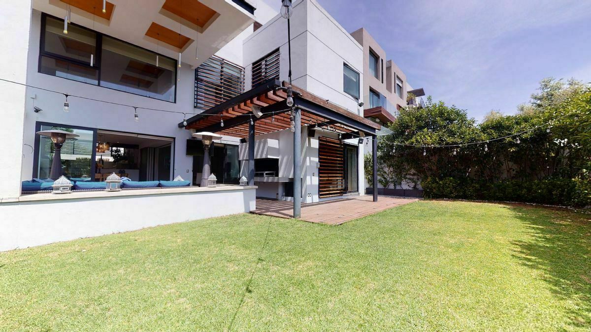 Venta de Residencia en Cumbres de Santa Fe