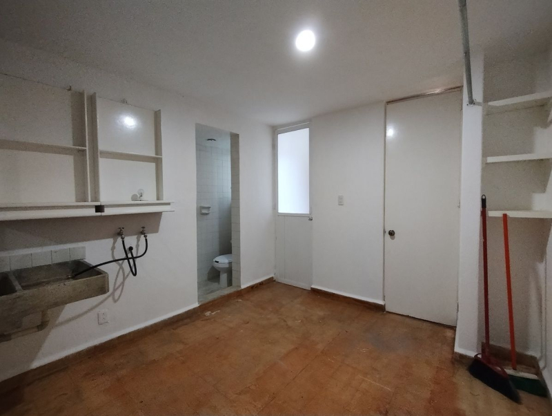 Departamento En Renta En Pedregal 2, Edificio Rodas Piso 2