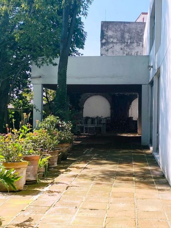 TORRENTE. Terreno en venta en las Águilas. Excelente para desarrolladores