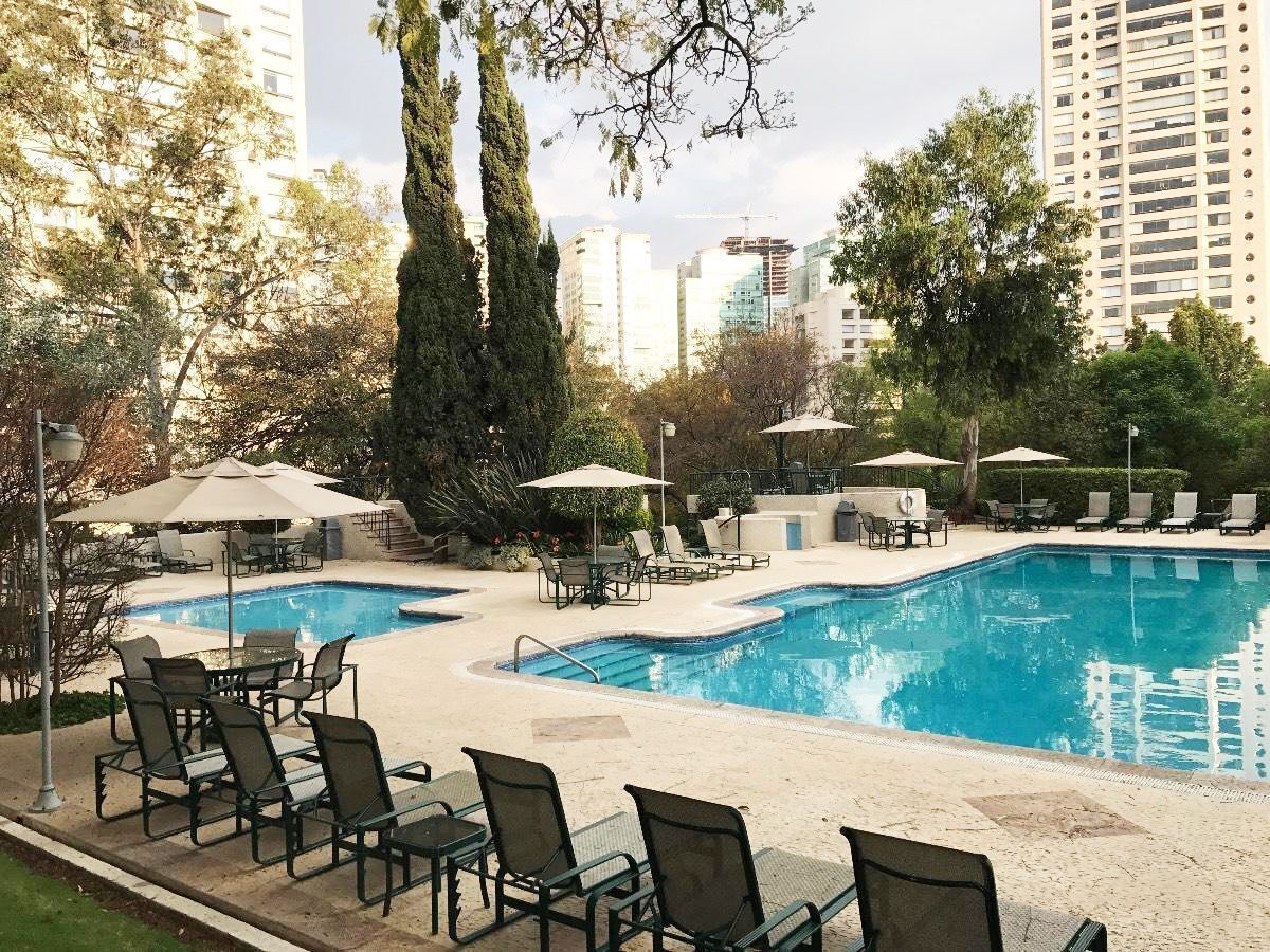 departamento en venta en lomas country ea
