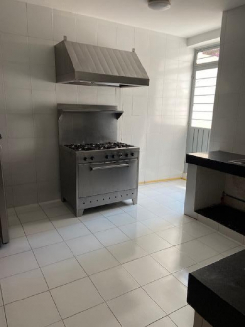 Departamento En Bosques De Las Lomas En Residencial Atrium, Excelentes áreas Comunes.