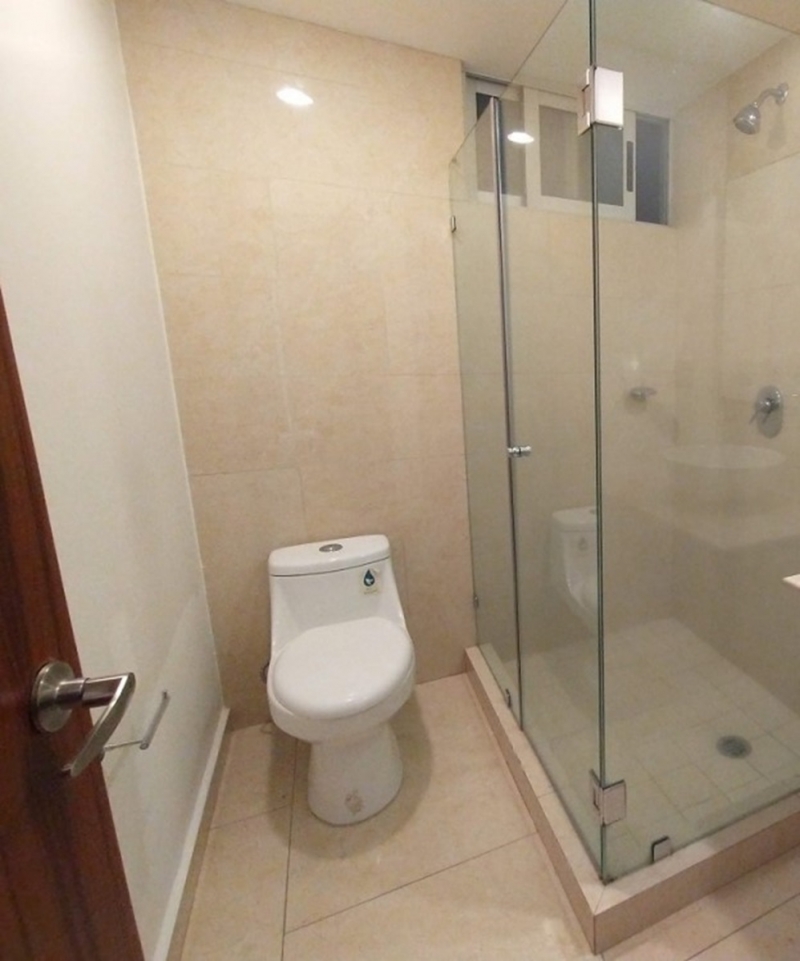 Renta Departamento En Grand Tower Del Valle, Piso 3 Interior