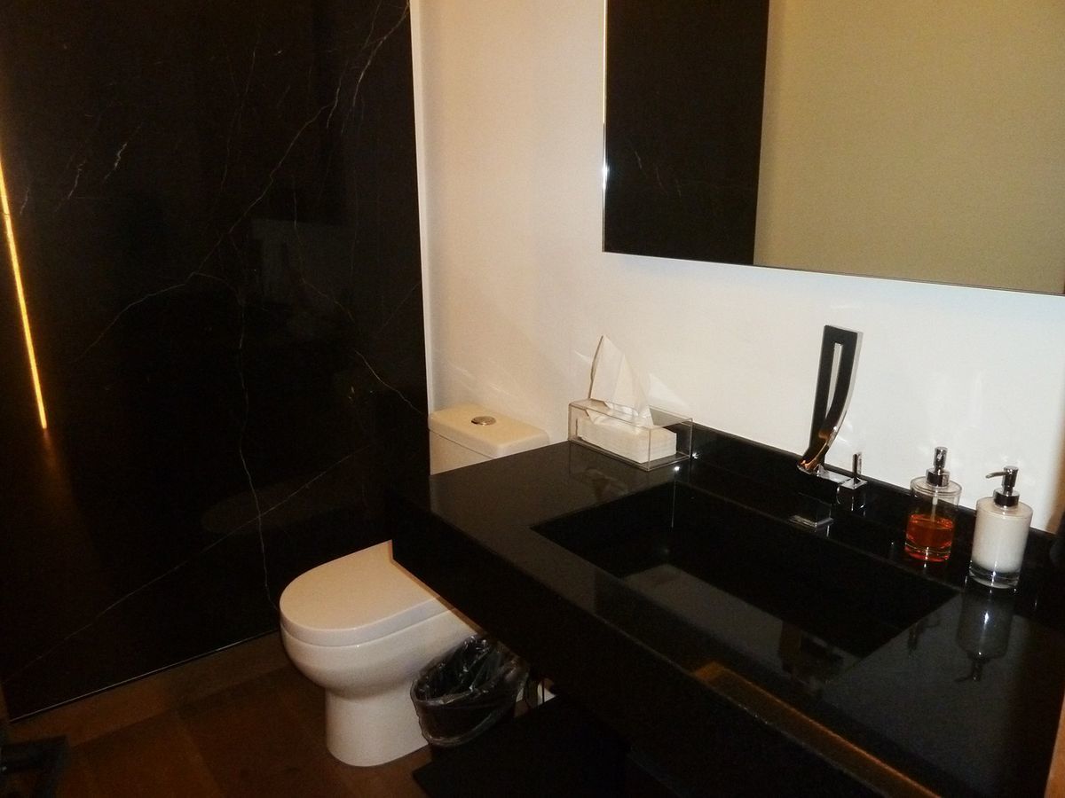 departamento en venta en lomas country club, raíces