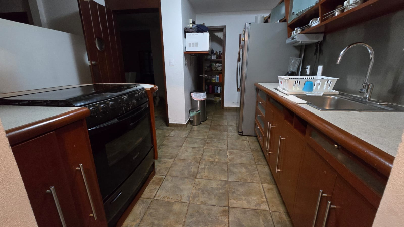 Casa En Venta, Av. Toluca, Col. Olivar De Los Padres 