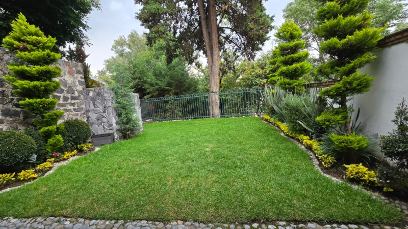 Casa En Venta, Av. Toluca, Col. Olivar De Los Padres 