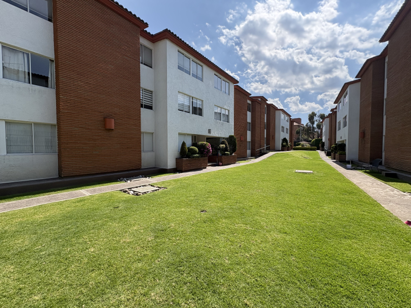 Renta Departamento 3 Recámaras Toriello Guerra