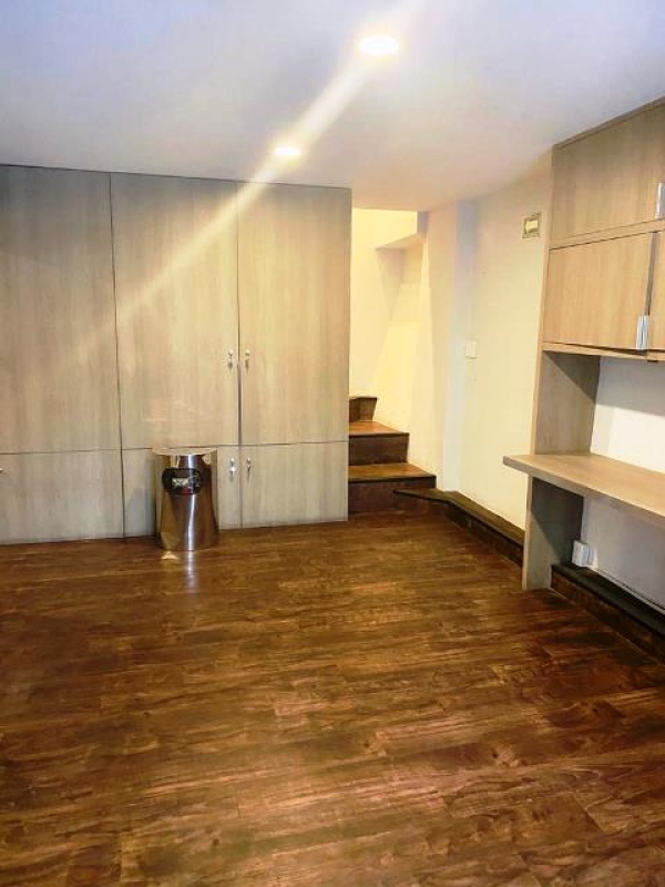 PRADO NORTE, Casa con Uso de Suelo Comercial y de Oficinas. Venta y Renta