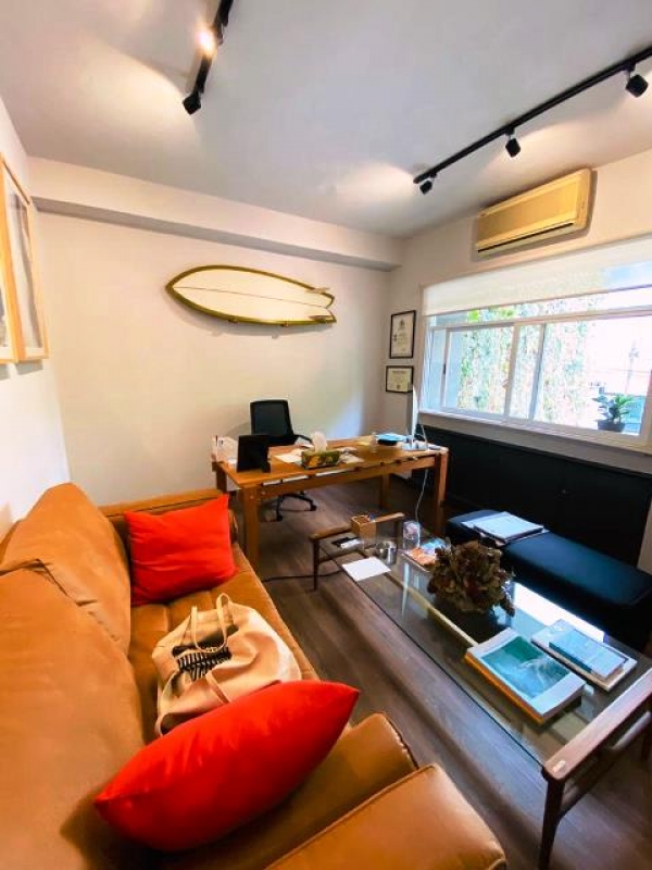 PRADO NORTE, Casa con Uso de Suelo Comercial y de Oficinas. Venta y Renta