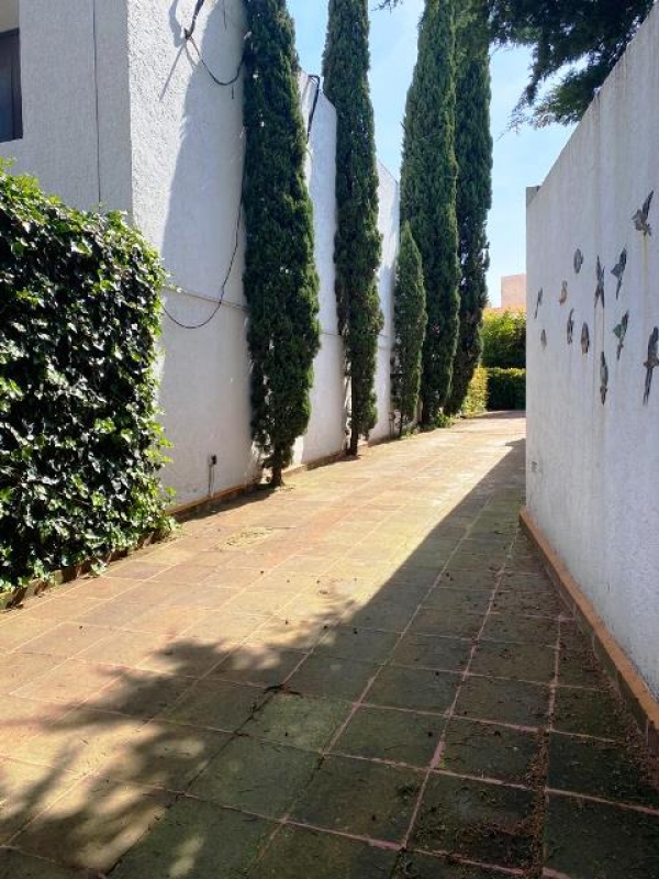 PARQUE DE C�?RDOBA, Parques de la Herradura. Casa en doble cerrada