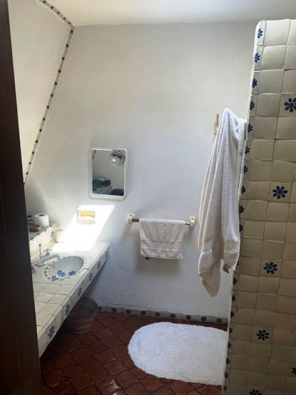MIL CUMBRES, Calle Cerrada, Lomas Altas. Gran oportunidad