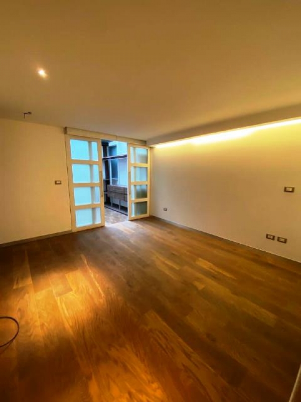 ARQUÍMEDES. Garden House con 2 terrazas. Con áreas comunes. BAJA DE PRECIO