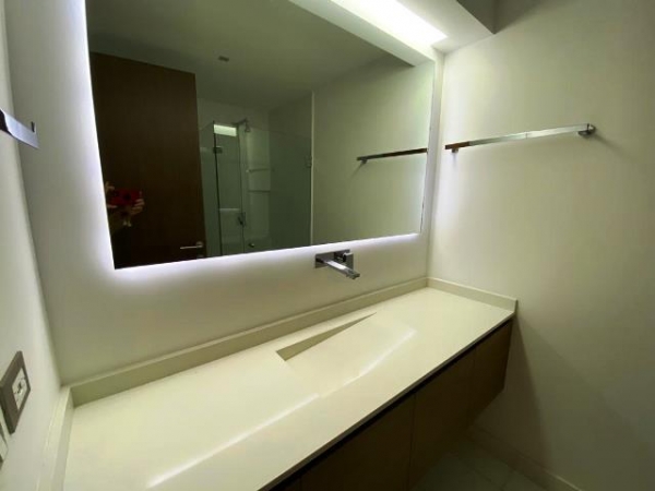 ARQUÍMEDES. Garden House con 2 terrazas. Con áreas comunes. BAJA DE PRECIO
