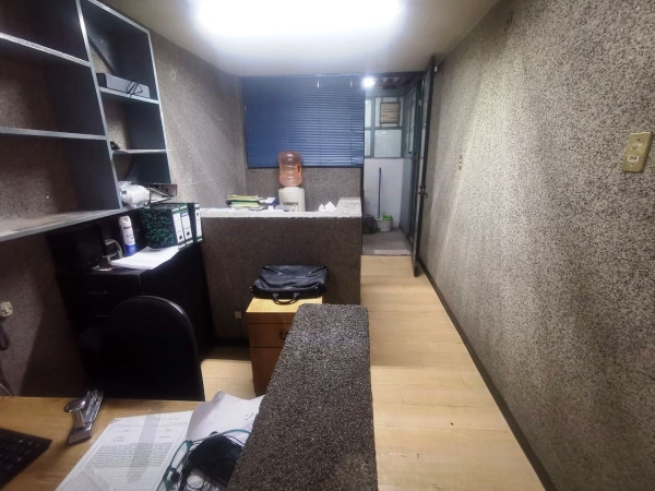 tonalá, oficina en renta en la roma sur. se puede rentar con muebles en $32,000