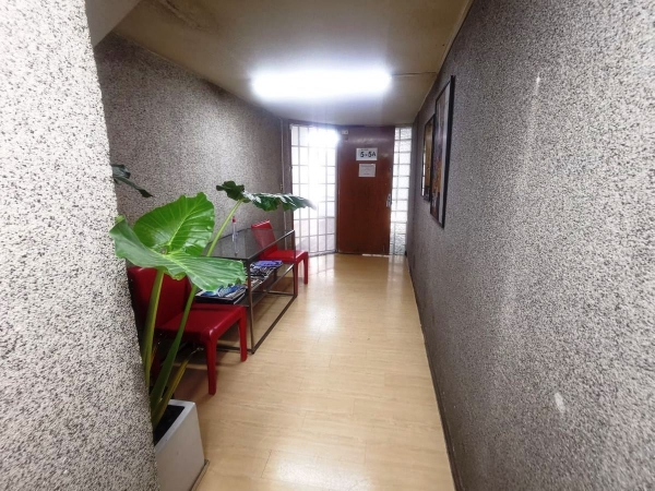 tonalá, oficina en renta en la roma sur. se puede rentar con muebles en $32,000