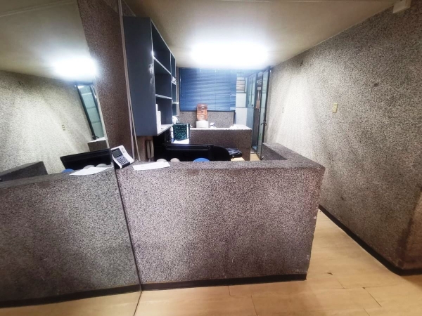 tonalá, oficina en renta en la roma sur. se puede rentar con muebles en $32,000