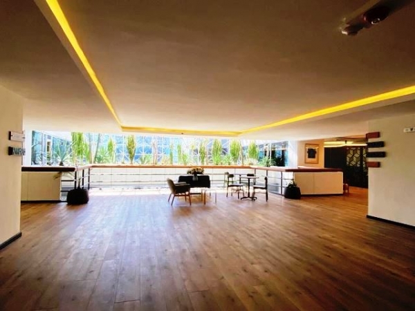 BOSQUE DE DURAZNOS, Oficina en Renta. Espacio para acondicionar. $2,695.00 USD