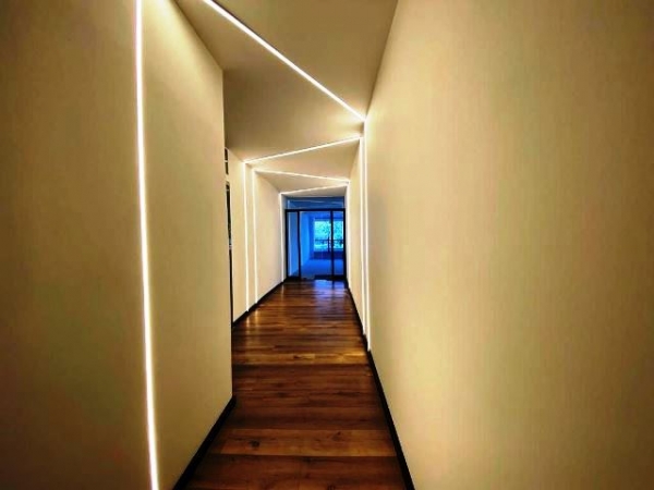 BOSQUE DE DURAZNOS, Oficina en Renta. Espacio para acondicionar. $2,695.00 USD