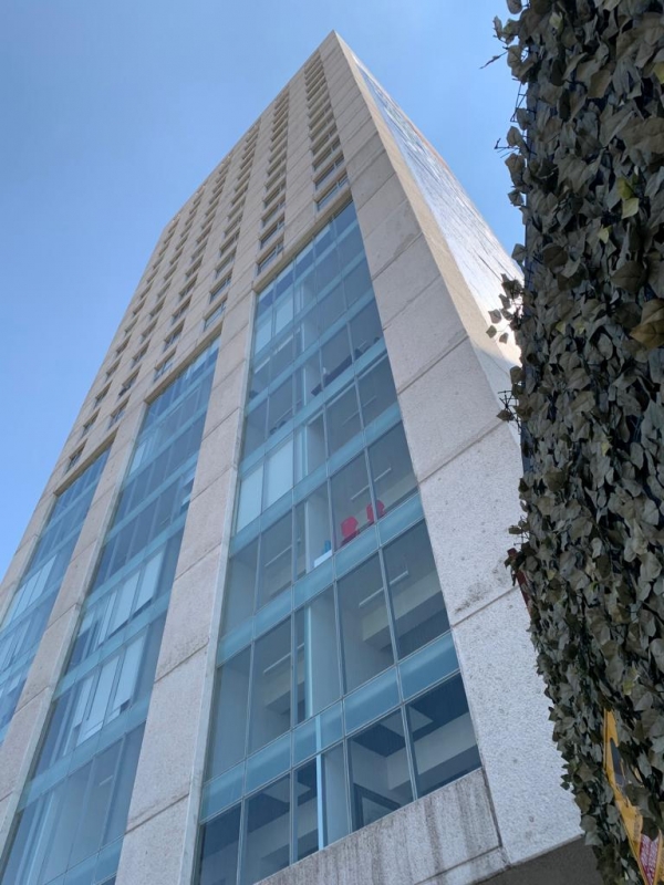 LA CITE, Oficina en 4to piso. Nueva. Excelente ubicación