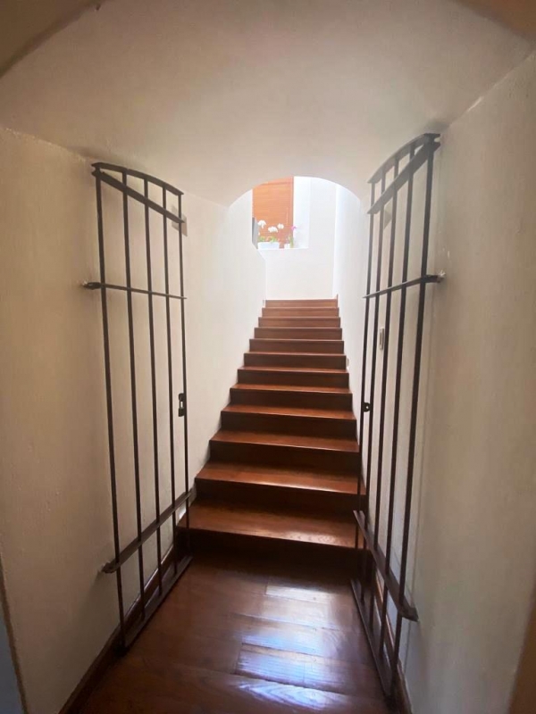 BOSQUE DE BUGAMBILIAS, Excelente Casa en Venta. Hermoso Jardín. Bien ubicada
