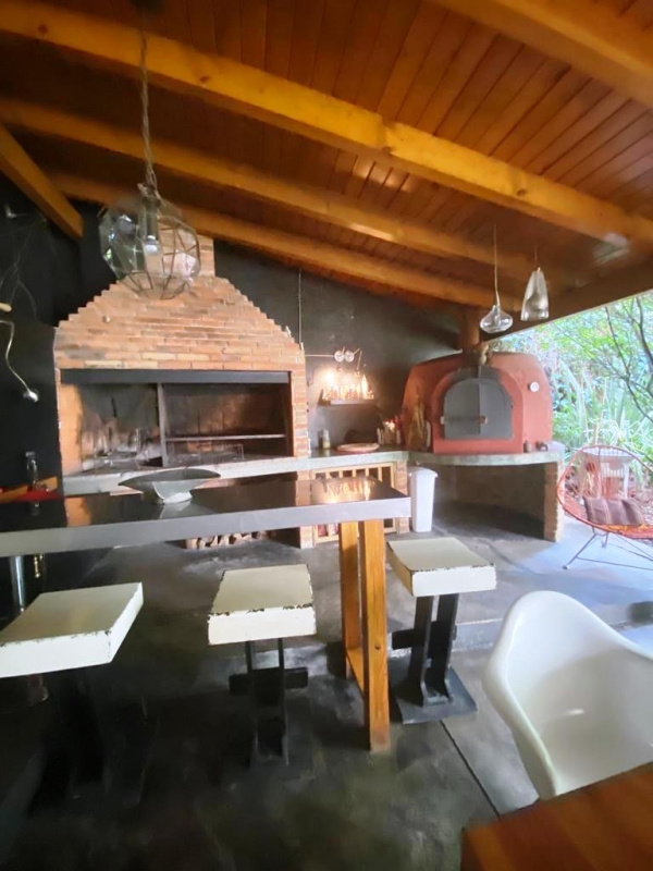 CERRADA DE LOMA CHICA, Casa en Venta Con Jardín y Terraza. Super buena vibra.