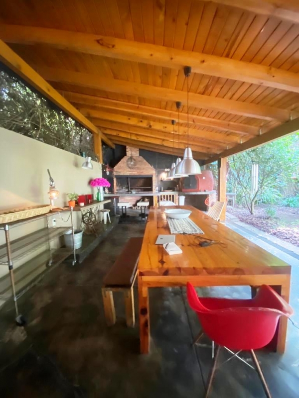 CERRADA DE LOMA CHICA, Casa en Venta Con Jardín y Terraza. Super buena vibra.