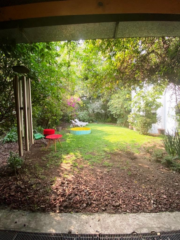 CERRADA DE LOMA CHICA, Casa en Venta Con Jardín y Terraza. Super buena vibra.