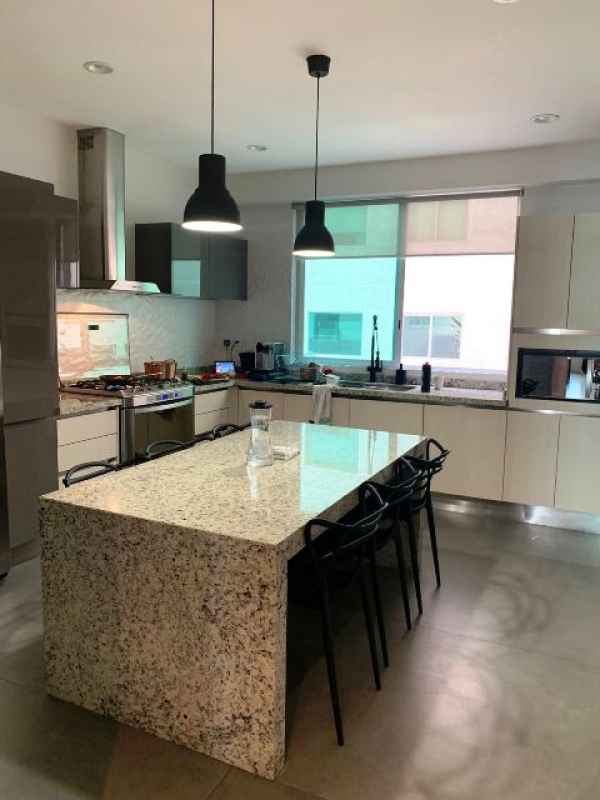 privada de tamarindos. depto súper moderno. acabados de lujo. baja de precio!