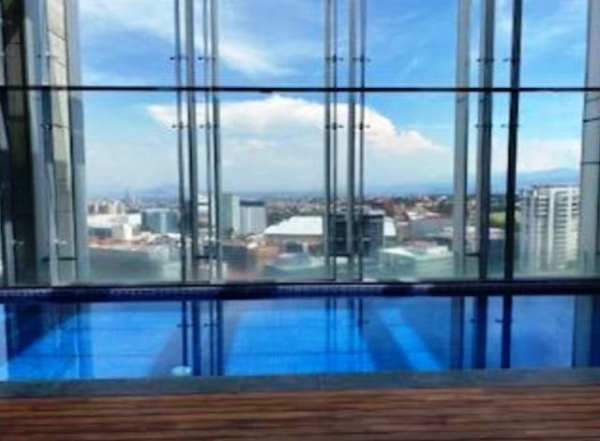 residencial infiniti santa fe, con 2da recámara o estudio. piso alto