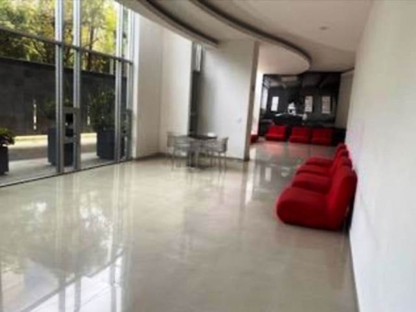 residencial infiniti santa fe, con 2da recámara o estudio. piso alto