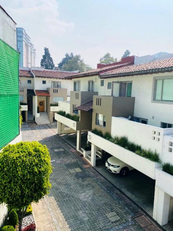 josé ma. castorena, cuajimalpa, casa muy moderna en condominio en venta