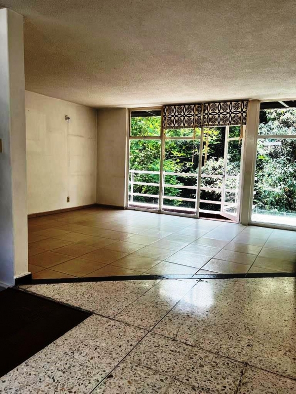 cerrada de las fuentes, en cerrada de 4 casitas en lomas de tecamachalco