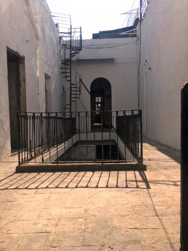 centro histórico cdmx, plaza de santo domingo, edificio colonial en venta