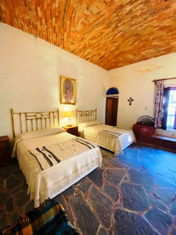 hacienda con casco precioso a 10 min de tequisquiapan, qro