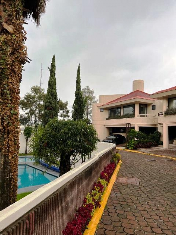 COND. LA VISTA, Lomas Country. Casa en Condominio Horizontal en Venta