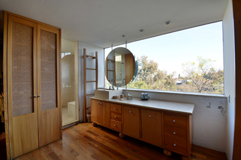 CASA EN VENTA EN BOSQUES DE LAS LOMAS BOSQUE DE FRAMBOYANES