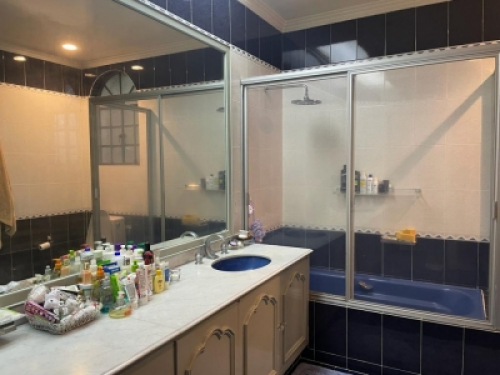 CASA EN VENTA EN BOSQUE DE ENCINOS 