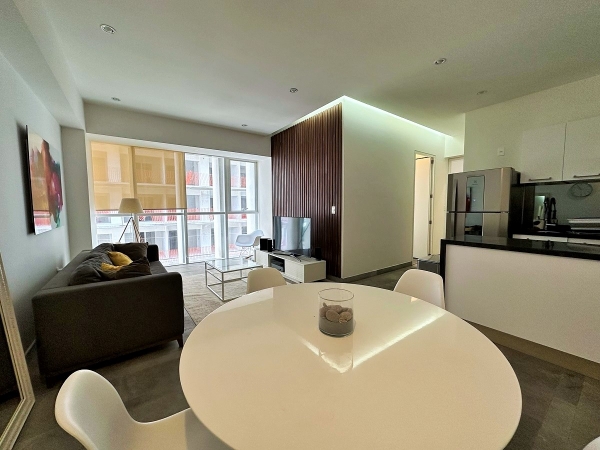 Departamento Con Balcón En Venta En BLUM,  Santa Fe