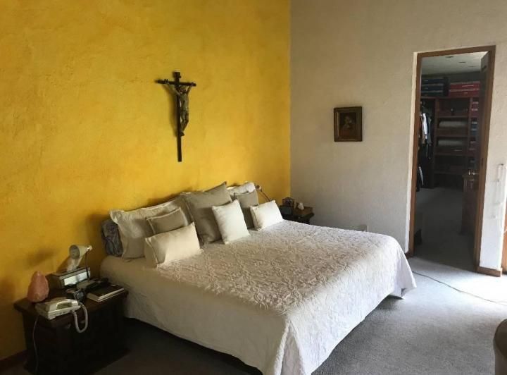 Casa en venta en la parte baja de Las Águilas