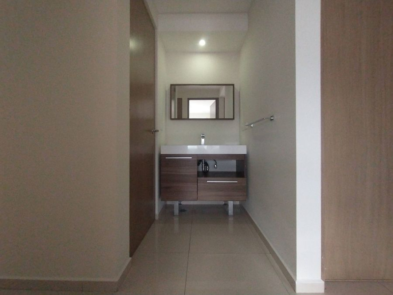 Renta Departamento En Letrán Valle, 3 Recamaras