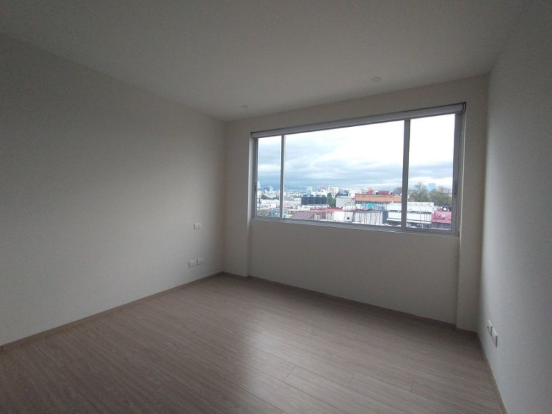 Renta Departamento En Letrán Valle, 3 Recamaras