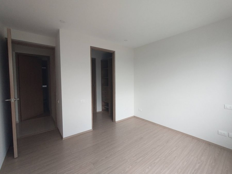 Renta Departamento En Letrán Valle, 3 Recamaras