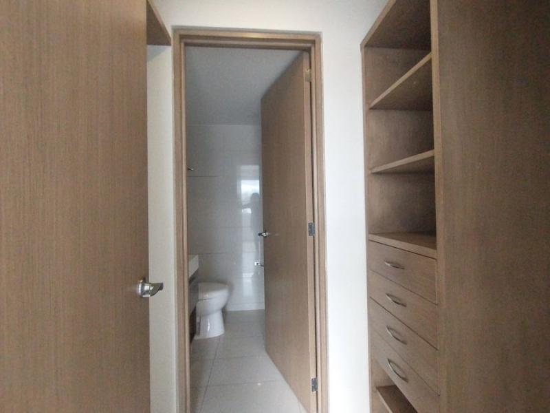 Renta Departamento En Letrán Valle, 3 Recamaras