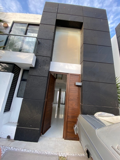casa en renta en santa fe juriquilla 