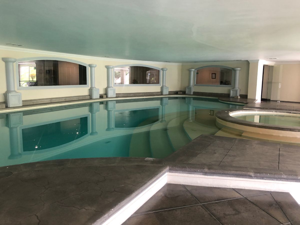 Departamento En Venta En Lomas Country Club
