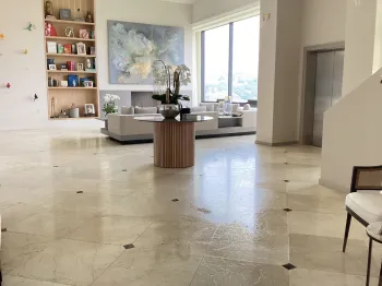 Departamento en Venta en Lomas Country Club