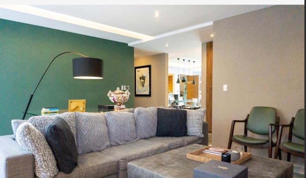venta departamento en lomas de bezares